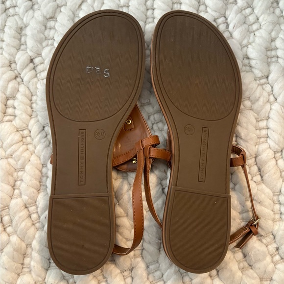 Women’s Tommy Hilfiger Sandals Size 9.5 - Picture 2 of 3